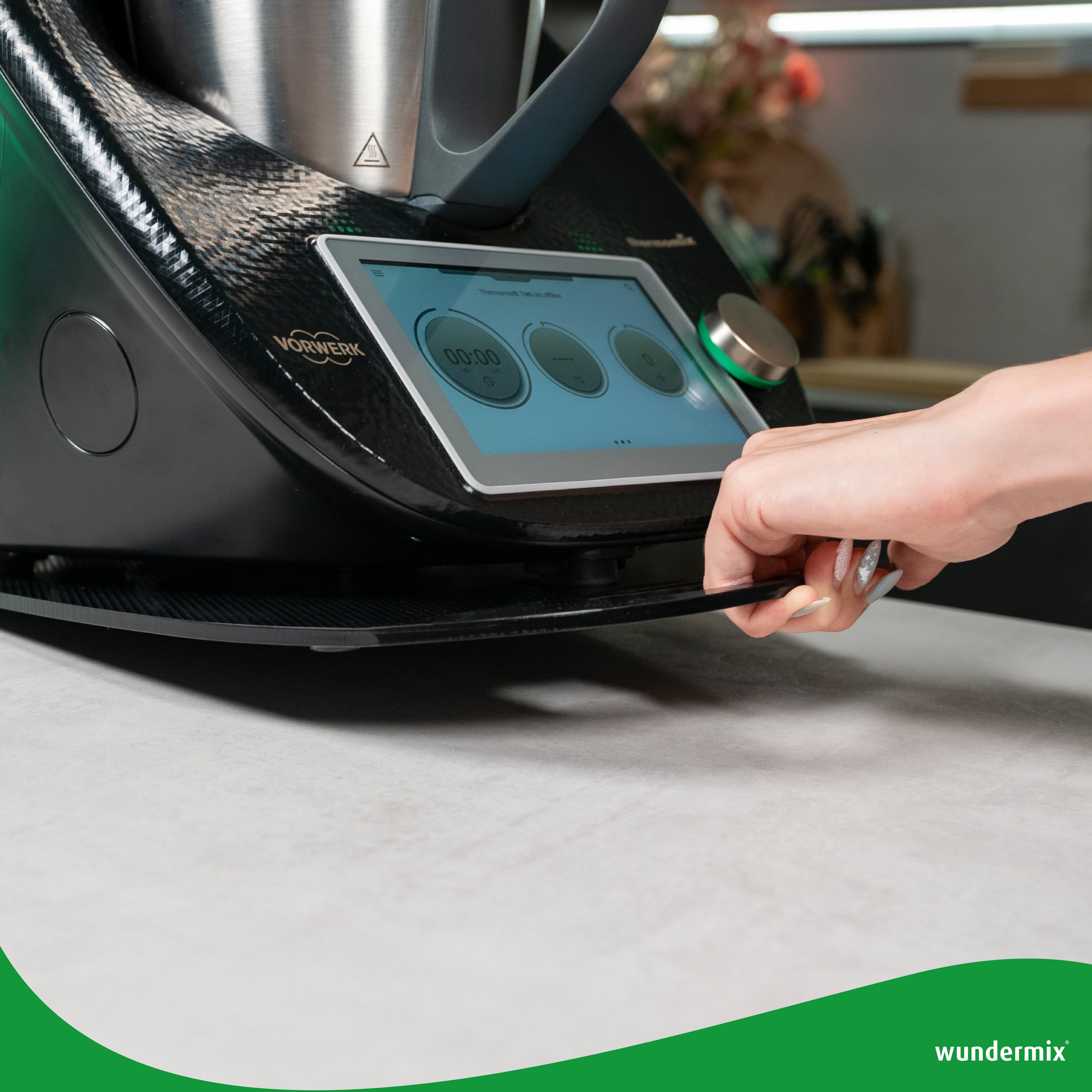 EasySlider® | Diamond Black Special Edition | Sliding board made of acrylic glass for Thermomix TM6, TM5